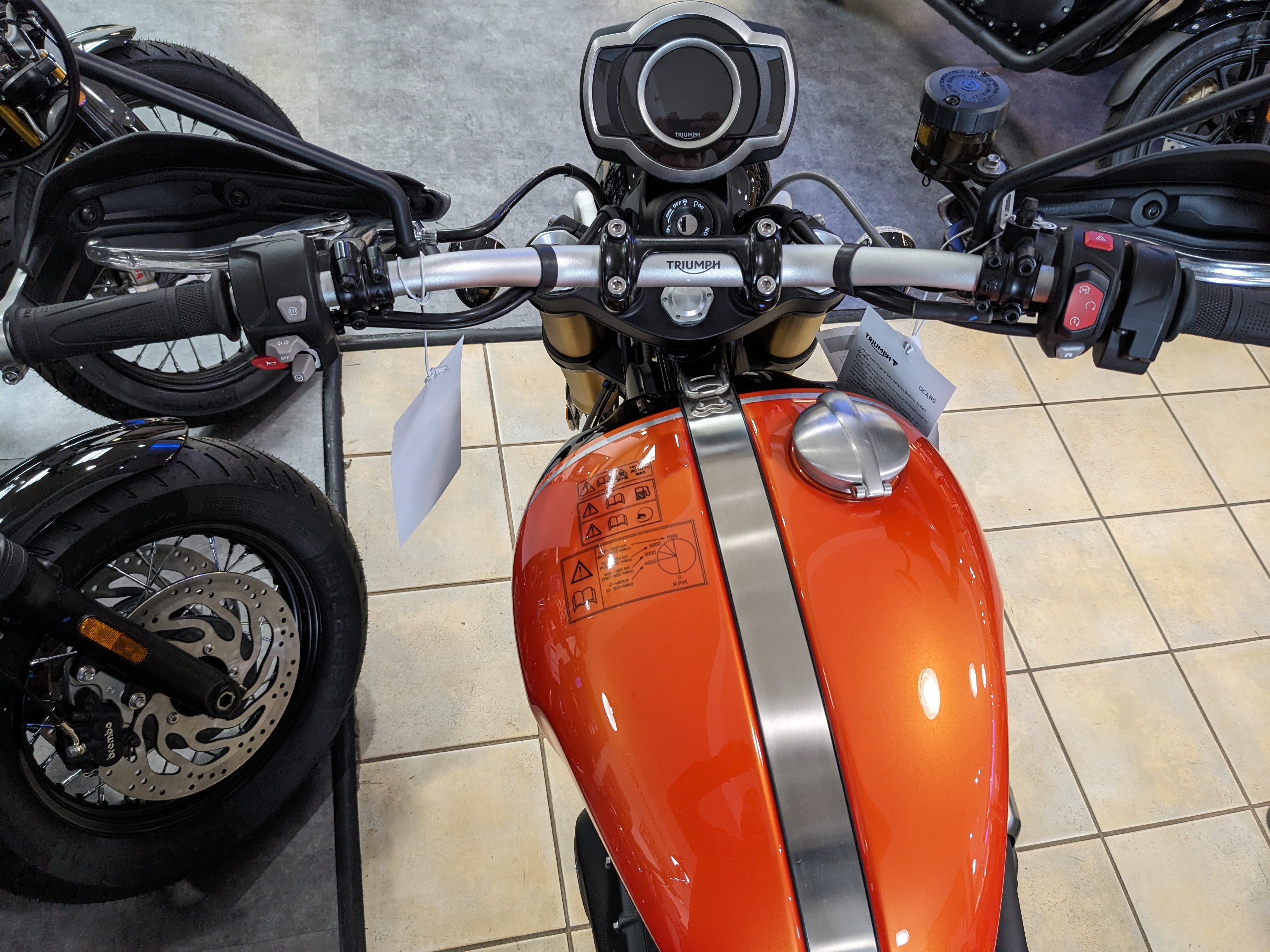2025 Triumph Scrambler 1200XE - Photo 5